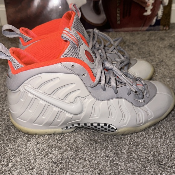 Nike Little Posite Pro (GS) 7Y - Picture 2 of 5
